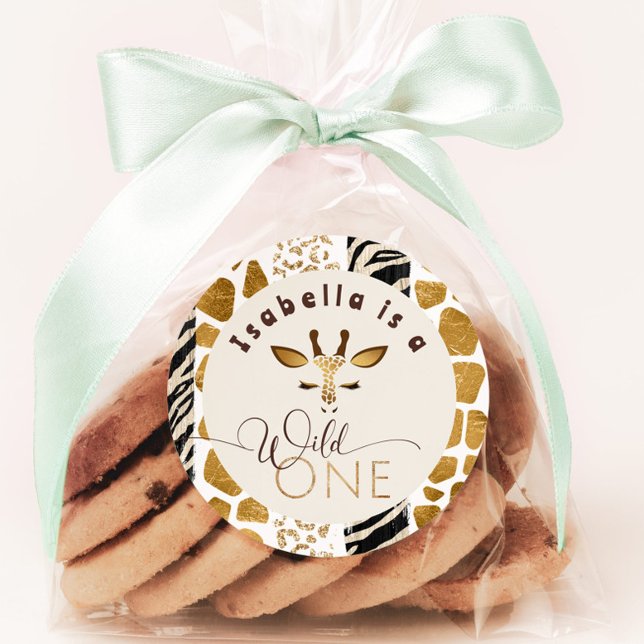 Pegatina Redonda Salvaje una fiesta de cumpleaños moderna Safari (Subido por el creador)