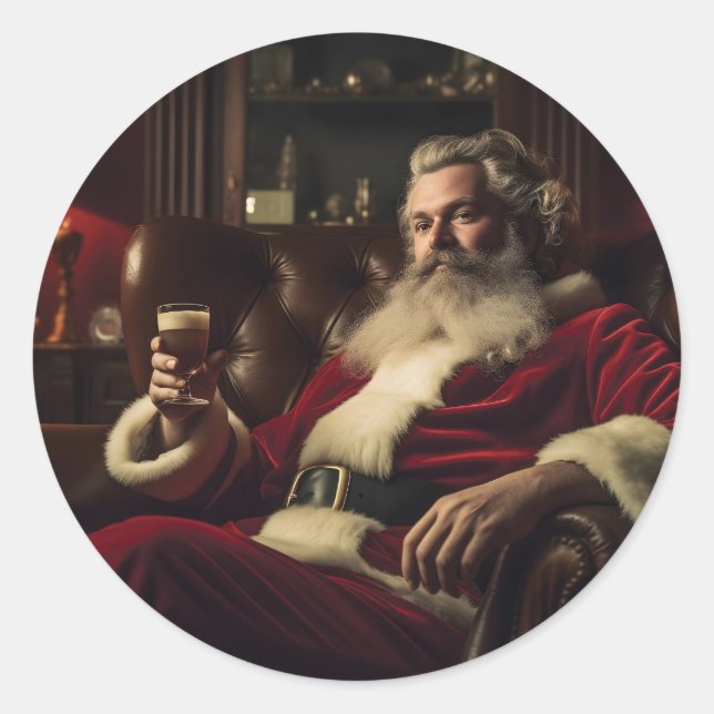 Pegatina Redonda Santa Claus disfruta de una bebida festiva (Anverso)