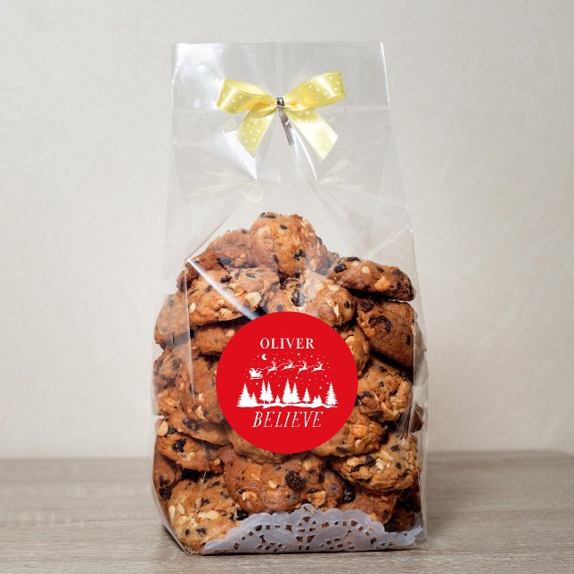 Pegatina Redonda Santa cree que los Navidades son la familia roja t (Subido por el creador)