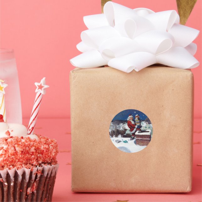 Pegatina Redonda Santa entregando carga de libros de Wyeth (Fiesta)