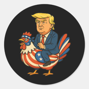 Pegatina Redonda Sátira de Trump Chicken Jockey - Humor Político Di