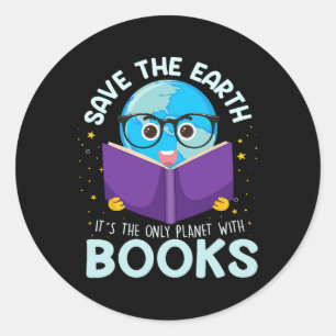Pegatina Redonda Save Earth It's Only Planet With Books Reader