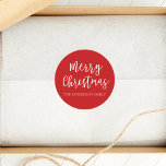 Pegatina Redonda Script Merry Christmas Holiday Family Name<br><div class="desc">Estos stickers personalizados de Navidad presentan un texto de escritura elegante con un tema rojo y blanco. Los stickers de Navidad personalizados son perfectos para envolver regalos o sellar sus tarjetas de felicitación de vacaciones.</div>