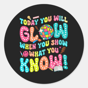 Pegatina Redonda Se Reducirá Cuando Muestre Lo Que Conoce Gracioso