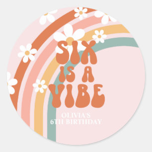 Pegatina Redonda Seis es un arco iris retro de la vibe en sexto cum
