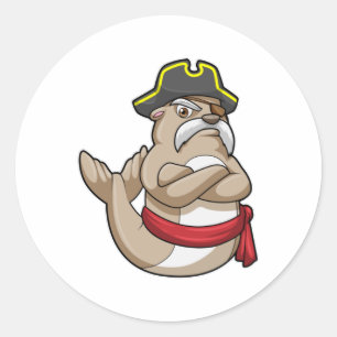 Pegatina Redonda Sellar como pirata con gorra pirata