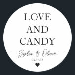 Pegatina Redonda Sencillo amor clásico y favor de casamiento cardía<br><div class="desc">Un clásico Pegatina Boda Black Thank You que presenta "Love and Candy" con un elegante y clásico tipo de letra. Puede personalizarlo fácilmente con sus nombres y fecha de boda.</div>