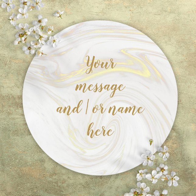 Pegatina Redonda Sencillo y elegante guión de oro personalizado en  (Simple Elegant Marble Personalized Gold Script Classic Round Sticker)