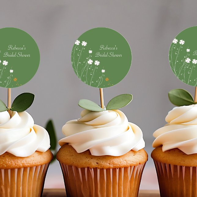 Pegatina Redonda Shamrock Wildflowers Bridal Shower Favor (Shamrock bridal shower favor stickers)