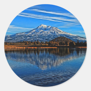 PEGATINA REDONDA SHASTA DE LA TA REFLEJADO