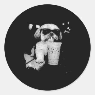 Pegatina Redonda Shih tzu divertido bebiendo café helado amantes de