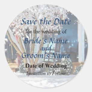 Pegatina Redonda Silla de roca en el Porch en Invierno Guardar la f