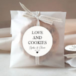 Pegatina Redonda Simple Classic LOVE COOKIES Heart Wedding Favor<br><div class="desc">Un clásico Pegatina Boda de Black Gracias con "Love and Cookies" en un clásico y elegante tipo de letra. Puede personalizarlo fácilmente con sus nombres y fecha de boda.</div>