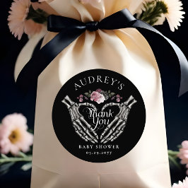 Pegatina Redonda Skeleton gótico Manos Corazón Baby Shower Gracias