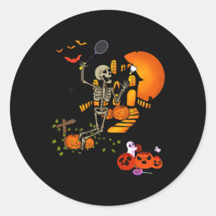 Pegatina Redonda Skeleton Jugando a Badminton Sport Scary Halloween