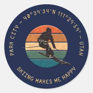 Pegatina Redonda Ski Park City, Utah - Man Skip Golden Text