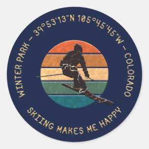 Pegatina Redonda Ski Winter Park, Colorado - Man Skip Golden Text