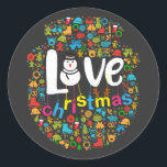 Pegatina Redonda Snowman Love Christmas Decorations<br><div class="desc">El diseño de un Snowman de pan de jengibre adorna las decoraciones navideñas. Hace un regalo especial para cualquiera durante la temporada de vacaciones.</div>
