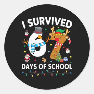 Pegatina Redonda Sobreviví 67 Días De Escuela Chiste Divertido Seis