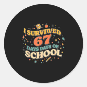 Pegatina Redonda Sobreviví 67 Días De Escuela Retro Meme Maestros S