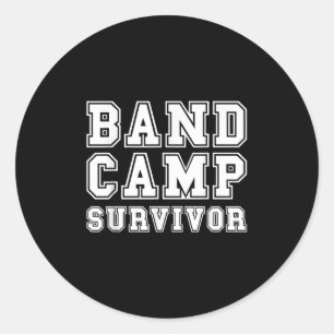 Pegatina Redonda Sobreviviente del campamento de banda marchando ba