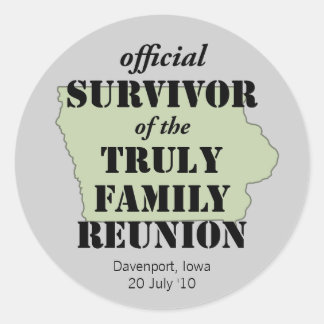 Pegatina Redonda Sobreviviente oficial de Reunión Familiar - Iowa