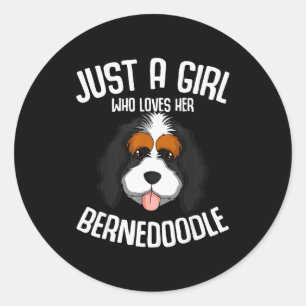 Pegatina Redonda Solo una chica que ama a sus chicas perro Bernedoo