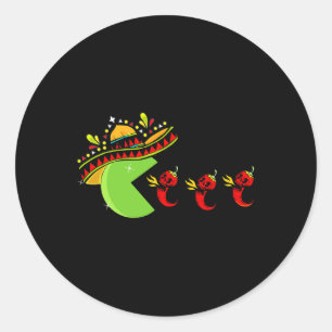 Pegatina Redonda Sombrero mexicano divertido comiendo calaveras de