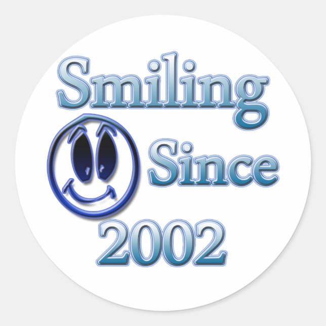 Pegatina Redonda Sonriendo desde 2002 (Anverso)