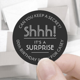 Pegatina Redonda ¡Sorpresa fiesta de cumpleaños Shhh! Elegante negr