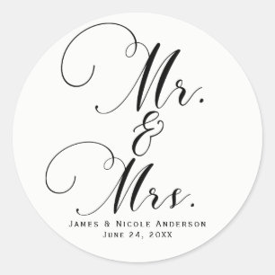 Pegatina Redonda Sr. y la Sra. Black White Script Custom Wedding Fa