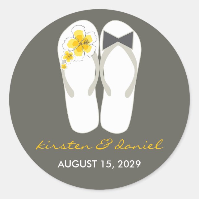 Pegatina Redonda Sr. y Sra. Pink Hibiscus Flip Flops Beach Wedding (Anverso)