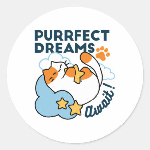 Pegatina Redonda Sueños Perfectos Esperan – Gatito Dormido Soñador