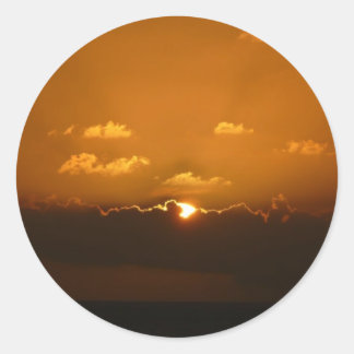 Pegatina Redonda Sun Behind Clouds I Naranja Sunset Photo