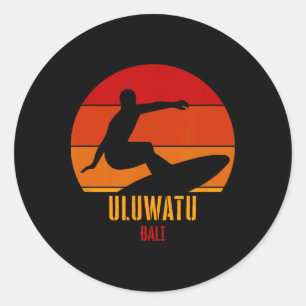 Pegatina Redonda Surfing Uluwatu Li, surfista indonesio
