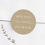 Pegatina Redonda Swirly Y Script Boda Tan<br><div class="desc">Para una personalización más avanzada de este diseño,  haga clic en el BOTÓN HERRAMIENTA DE DISEÑO AZUL de arriba.</div>