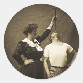 Pegatina Redonda Sword Swallower y Wife Vintage Sideshow Freaks