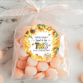 Pegatina Redonda Tan dulce de ser dos florales de segundo cumpleaño