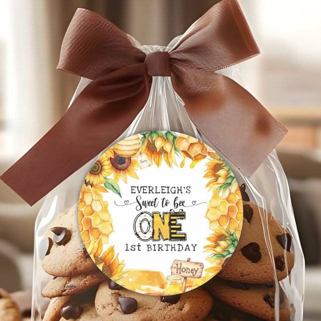 Pegatina Redonda Tan dulce de ser un floral primer cumpleaños (Subido por el creador)