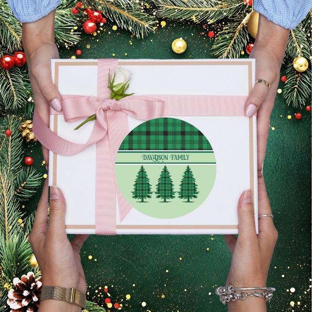 Pegatina Redonda Tartán Pine Trees verde negro y acogedor (Subido por el creador)