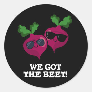 Pegatina Redonda Tenemos La Abeja Graciosa Veggie Pun Dark BG
