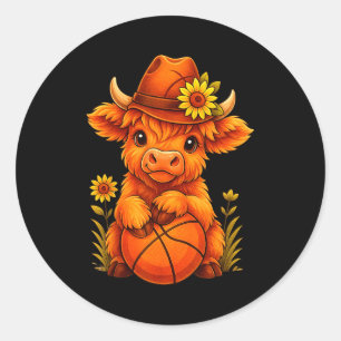 Pegatina Redonda Ternero de las tierras altas adorable baloncesto a
