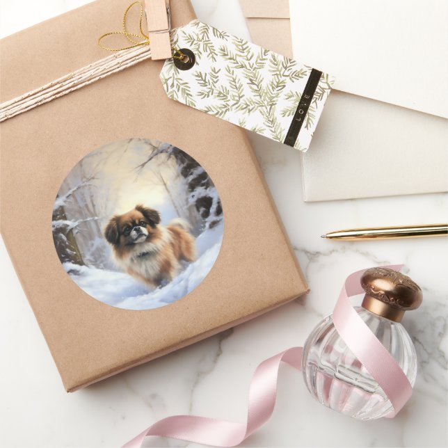 Pegatina Redonda Tibetan Spaniel Deja que nieve Navidad  (Regalar)