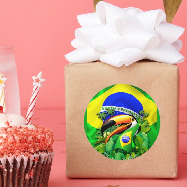 Pegatina Redonda Toco Toucan con bandera de Brasil (Fiesta)