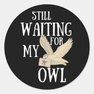 Pegatina Redonda Todavía esperando mi graciosa carta de la escuela