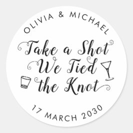 Pegatina Redonda Toma un tiro atado al Boda del nudo