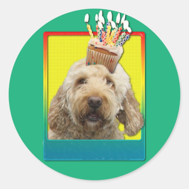 Pegatina Redonda Torta de cumpleaños - GoldenDoodle (Anverso)