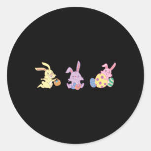 Pegatina Redonda Tres Bunnies Cuidados Con Ropa De Pascua Para Niño