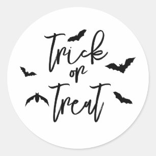 Pegatina Redonda Trick Or Treat Texto Negro Con Murciélagos Hallowe