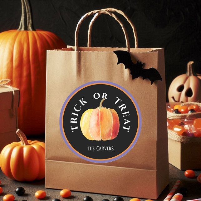Pegatina Redonda Trick personalizado de Halloween o trato con calab (Subido por el creador)